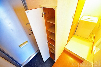 【玄関】 | レオパレスK1