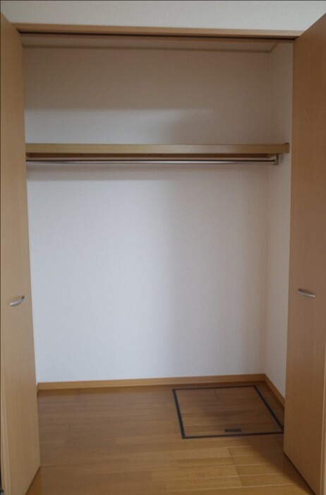 エクレールの収納