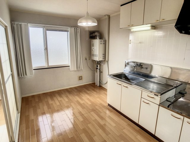 レピュートKの内装|※同タイプサンプル写真