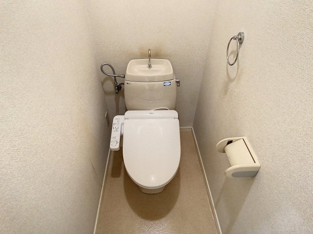 レピュートKのトイレ|※同タイプサンプル写真