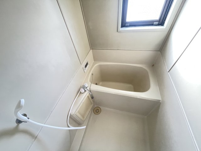 昭島市宮沢町２丁目の賃貸マンションの浴室