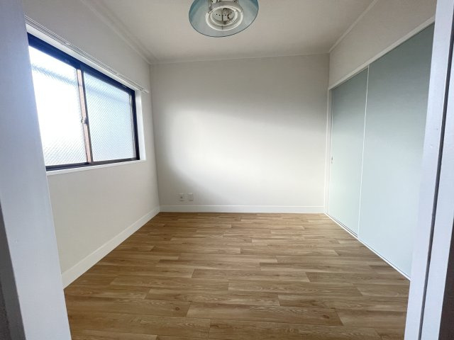 昭島市宮沢町２丁目の賃貸マンションの洋室