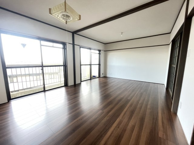 昭島市宮沢町２丁目の賃貸マンションの洋室