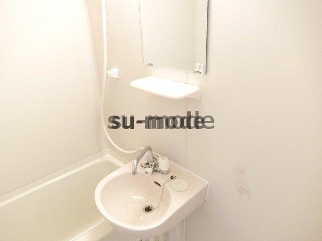 フローラ茨木の洗面所