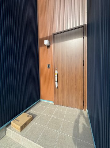 CASITA山町のエントランス