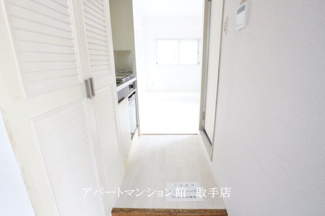 【玄関】 | ブルックスとりで