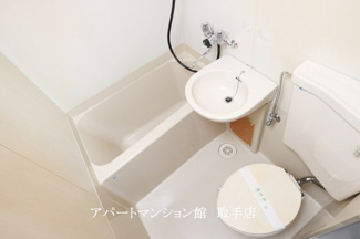 【トイレ】 | ブルックスとりで