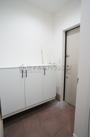 中山荘園LOHAUSⅡの玄関