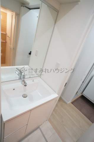 中山荘園LOHAUSⅡの洗面所