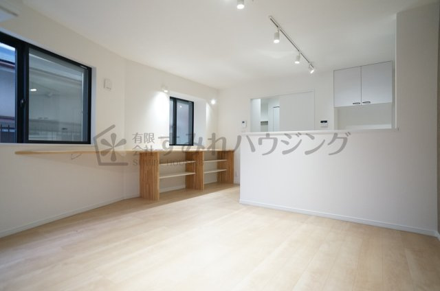 中山荘園LOHAUSⅡの居間・リビング