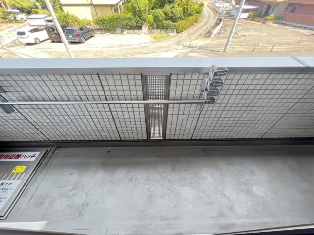 プレシャス高崎のバルコニー|高崎、前橋エリアのお部屋探しはエンドスケープまで！お客様の理想お聞かせ下さい♪
クロスや設備の色が異なる場合があります。