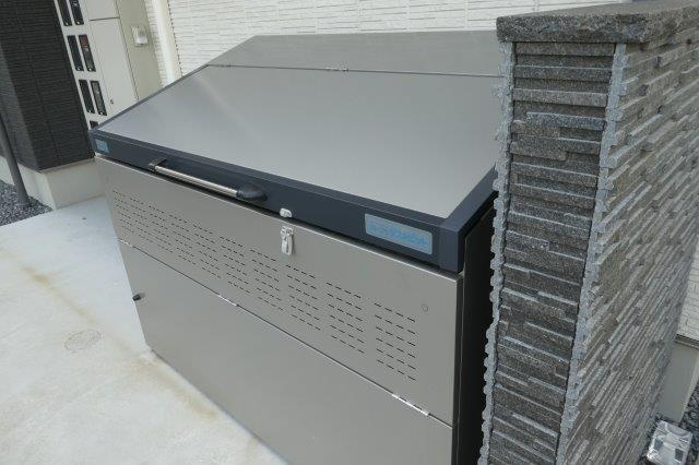 倉敷市笹沖の賃貸マンションのその他共用部分|敷地内専用ゴミステーション