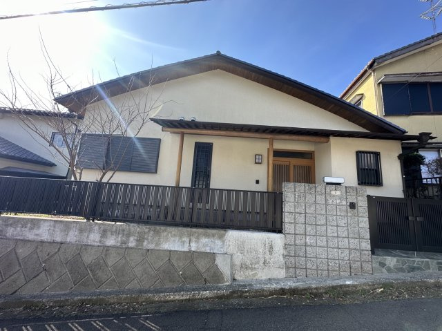 秦野市羽根　未入居戸建の外観