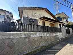 秦野市羽根　未入居戸建の前面道路含む現地写真