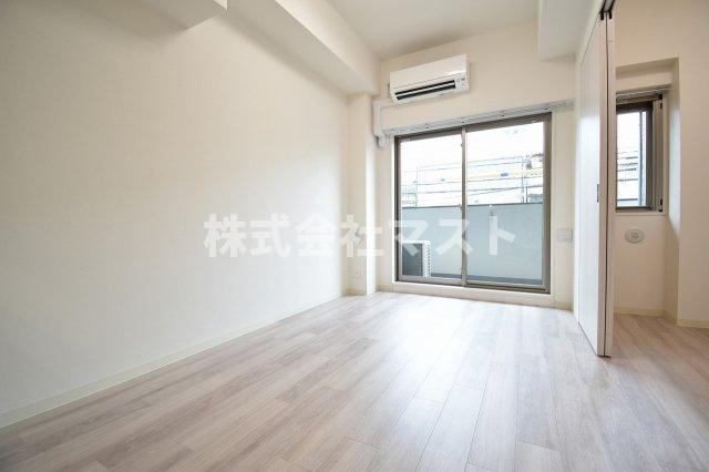 プレサンス難波マジョリティの居間・リビング