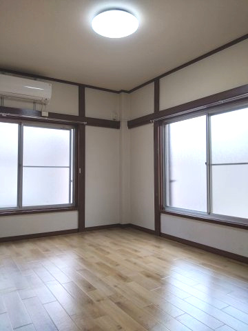 【洋室】 | メゾン | 照明・エアコン付き！