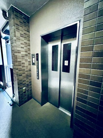 ファミール浅草一丁目のその他共用部分|エレベーターは1基