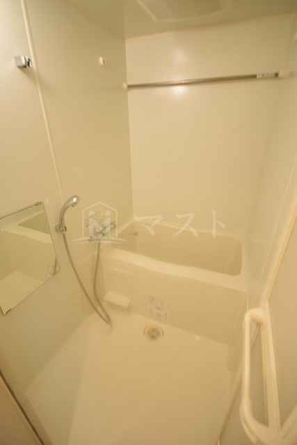 大阪市中央区瓦屋町３丁目の賃貸マンションの浴室