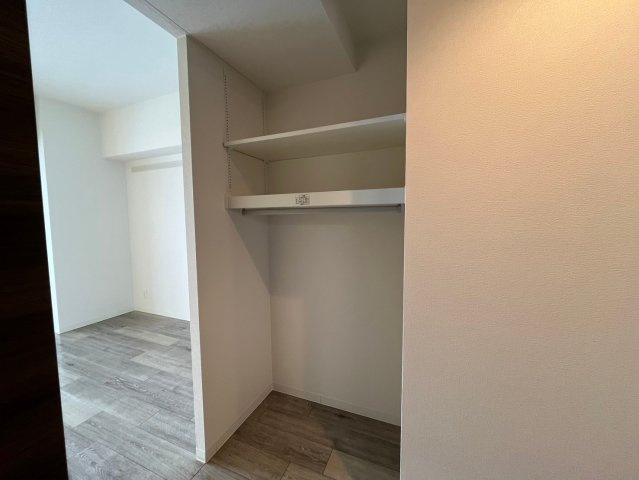 グレーシアコート金山|名古屋市の賃貸ならMy賃貸の収納|グレーシアコート金山
※反転タイプ