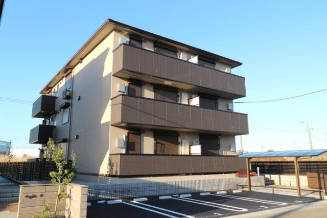 フォーリアAのエントランス
