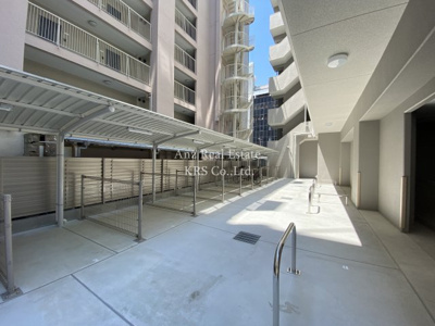 【その他共用部分】 | ポラリス松ヶ枝 | サイクルポートは各部屋専用です