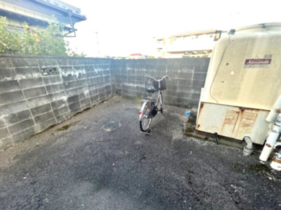 【駐車場】 | サンシティー南矢三 | 物件の内装です