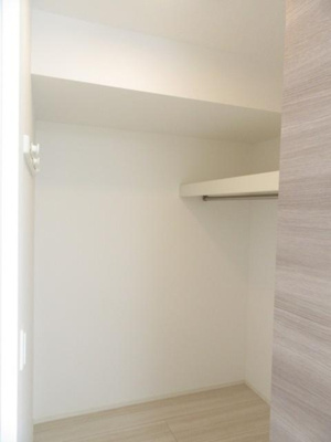 【収納】 | ビラ賀殿 | 別部屋写真です。