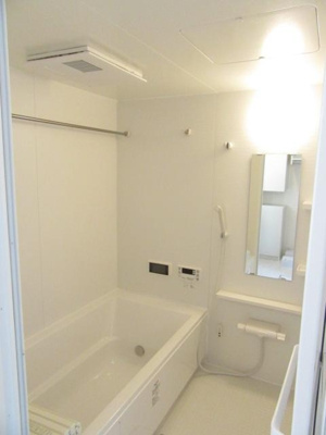 【浴室】 | ビラ賀殿 | 別部屋写真です。