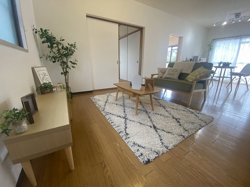 メゾンド・うぐいす台のロビー