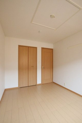 【洋室】 | イジュヴィア