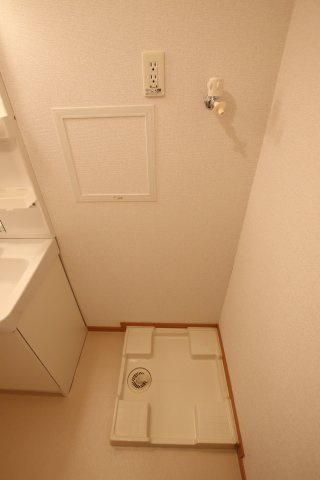 【設備】 | イジュヴィア | 室内洗濯機置場