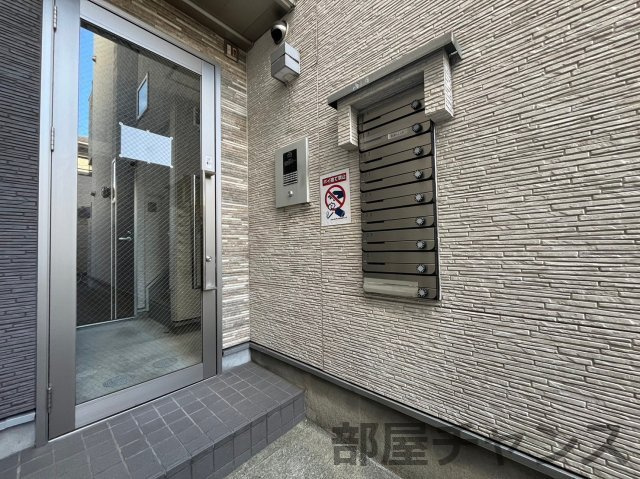 ディアコート新栄のエントランス