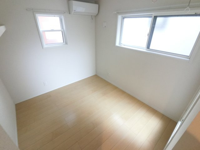 ジャサント津田沼の居間・リビング