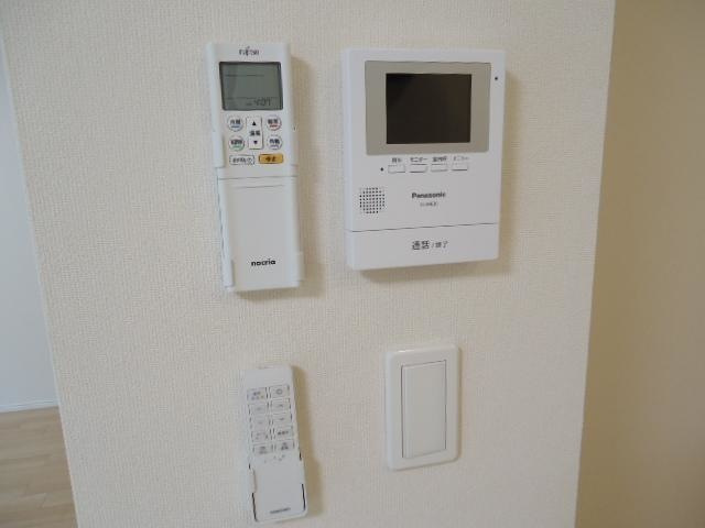 ベルフォレスタⅠ|カメラ付インターホン