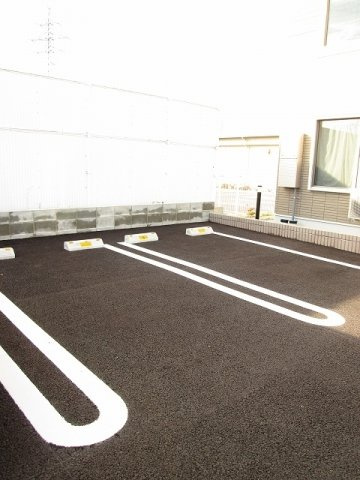アマーレ　テゾーロの駐車場|駐車場