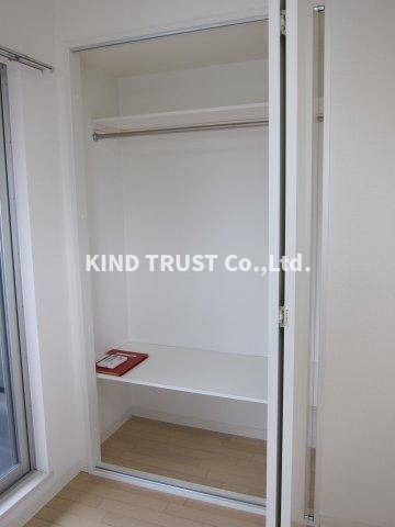 シャトートレイユの収納|収納があります