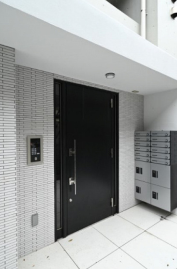 【エントランス】