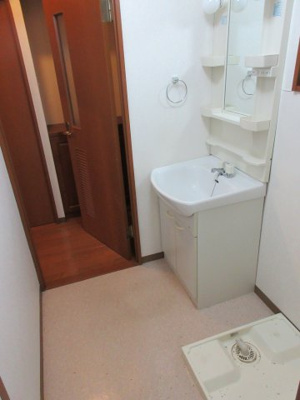 【洗面所】 | グランデ寺内 | 独立洗面台を採用しています！