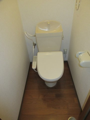 【トイレ】 | グランデ寺内 | 暖房洗浄便座を採用しています！