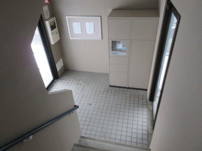 【エントランス】 | グランデ寺内 | 宅配BOX