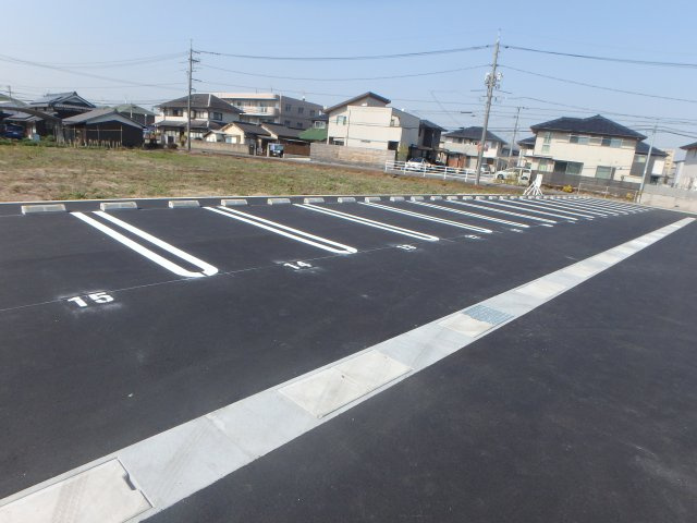 三宅月極駐車場の駐車場