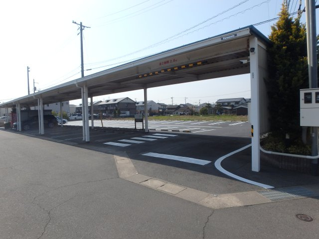 三宅月極駐車場の外観