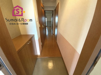 【玄関】 | ロイヤルプレステージ本町