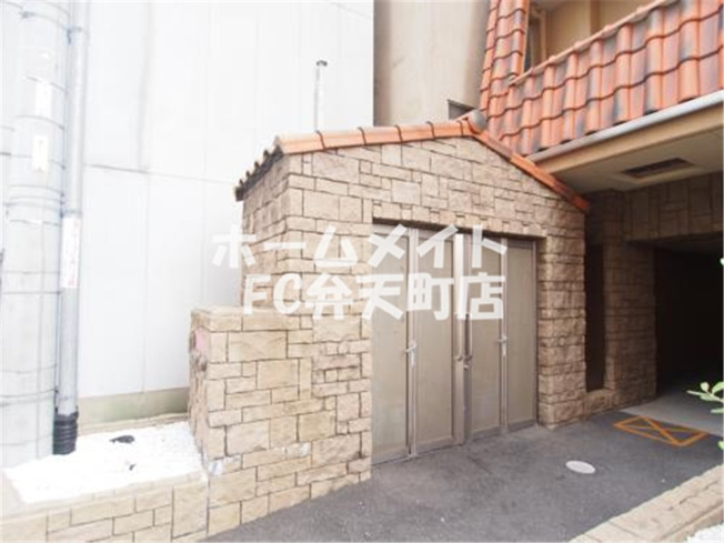 【その他共用部分】 | S-FORT弁天町 | 専用のゴミ捨て場です