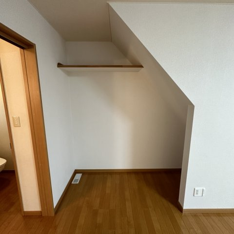 オーバーリバーの収納