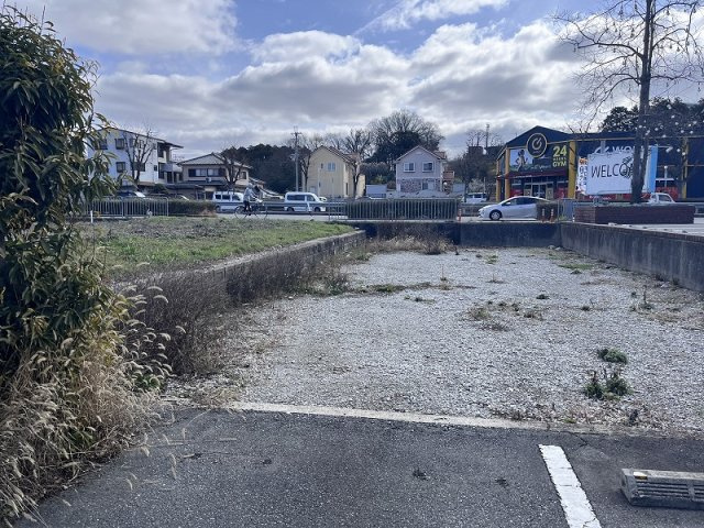 加東市新町　沿道用地の外観