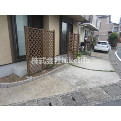 【駐車場】 | 新作2丁目貸家