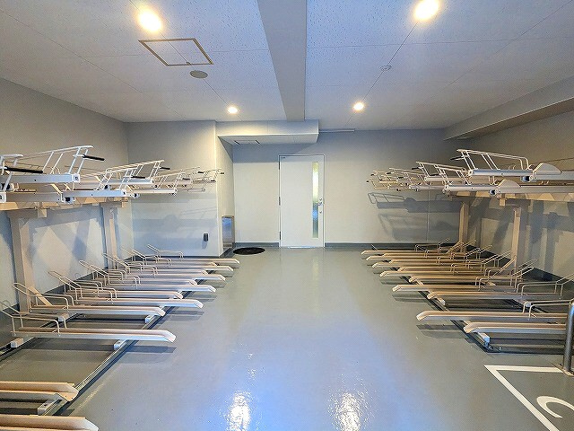 JMFレジデンス蔵前鳥越の設備|屋内自転車置場とバイク置場