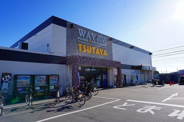 ローレルコートＳの周辺|TSUTAYA西明石店まで550m