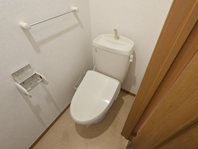 明石市大久保町大窪のアパートのトイレ